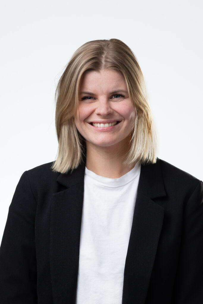 Louisa Andräß, Mobilee, Kommunikation und Öffentlichkeitsarbeit