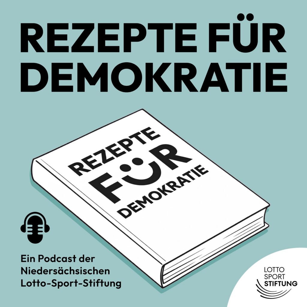 Podcast-Cover „Rezepte für Demokratie“ mit aufgeschlagenem Buch